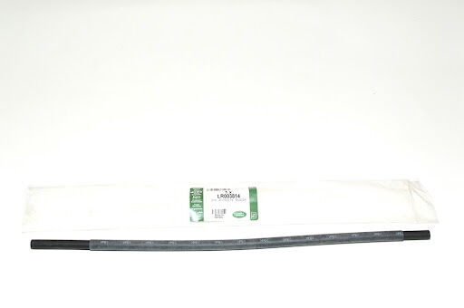 LR003814 - HAVA BAĞLANTI HORTUM (4.4) - Land Rover