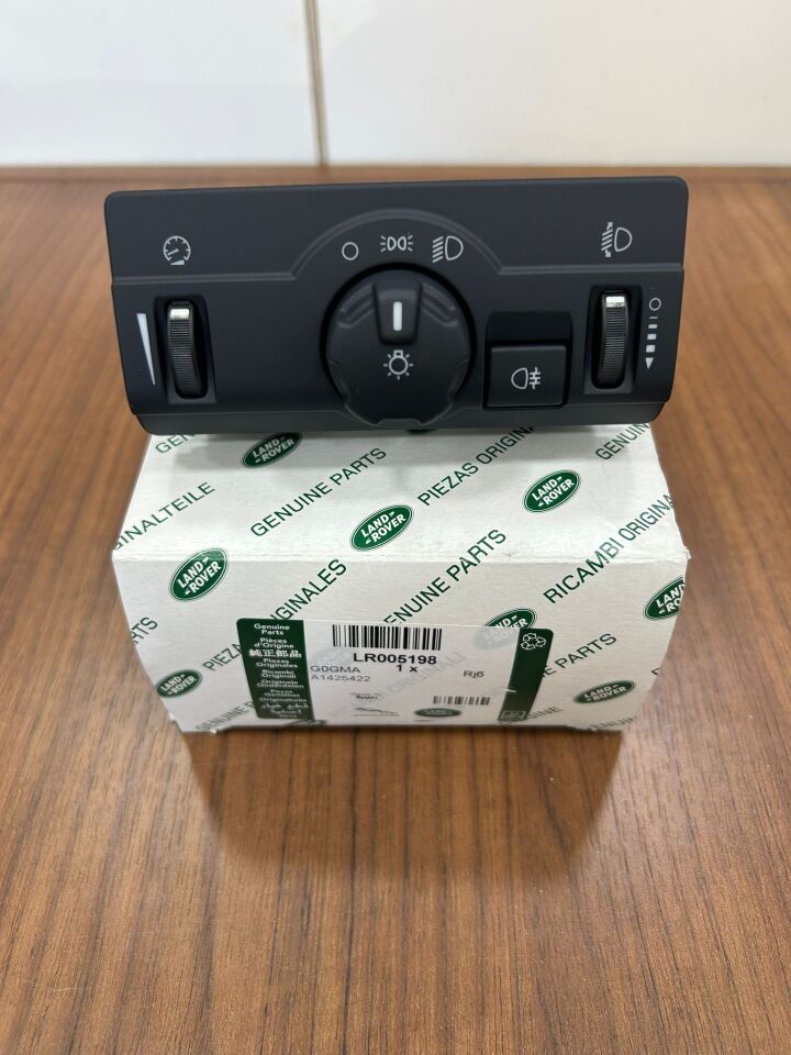 LR005198 - FAR DÜĞMESİ/LESS AUTO/FOG (2.2) - Land Rover