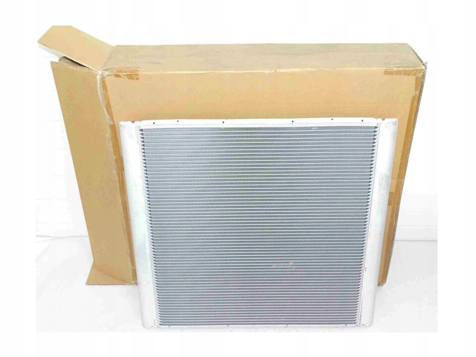 PCC000850 - RADYATÖR 4.4 V8 BNZ (VOGUE) - MAHLE