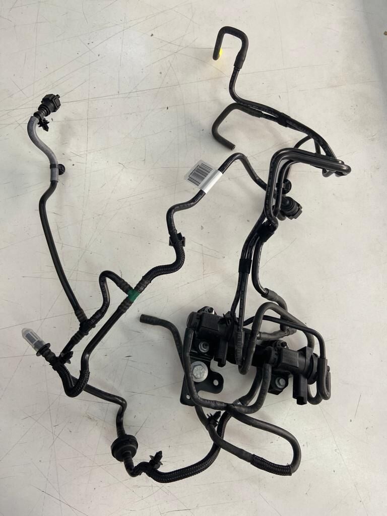 LR082320 - VAKUM REZERVUAR HORTUM(DİSCO/5) - Land Rover