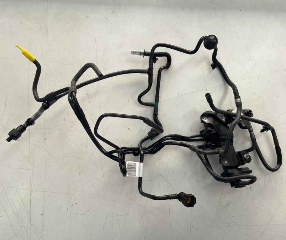 LR082320 - VAKUM REZERVUAR HORTUM(DİSCO/5) - Land Rover