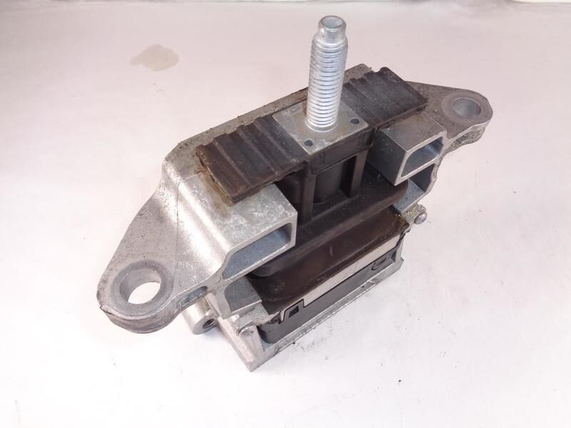 LR128245 - MOTOR KULAĞI (NEW EVOQUE/DİSCO-SPORT) - Land Rover