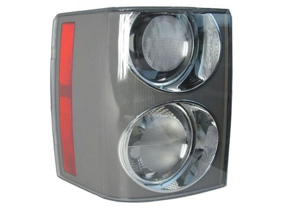 XFB500331LPO - ARKA STOP SOL/BEYAZ (3.0/4.4) - İNG-İTHAL