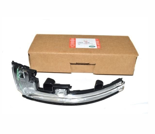 LR027946 - AYNA SİNYALİ SOL (3.0L V6/NWD/4) - Land Rover