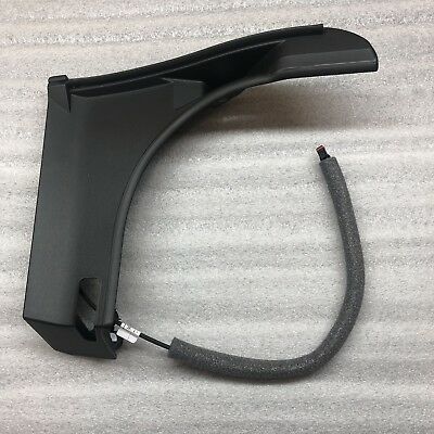 LR034418 - BAGAJ ALT KAPLAMA SAĞ (3.0L V6) - Land Rover