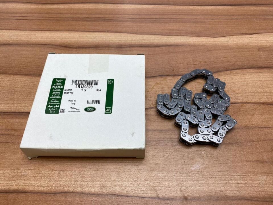 LR139320 - EGZANTRİK ZİNCİRİ ÜST (2.0L/ALL/VELAR) - Land Rover