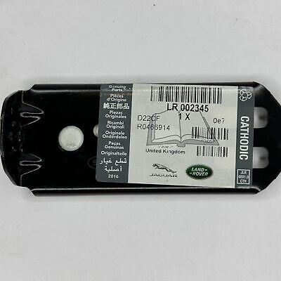 LR002345 - ÖN ÇAMURLUK BRAKETİ (2.2) - Land Rover