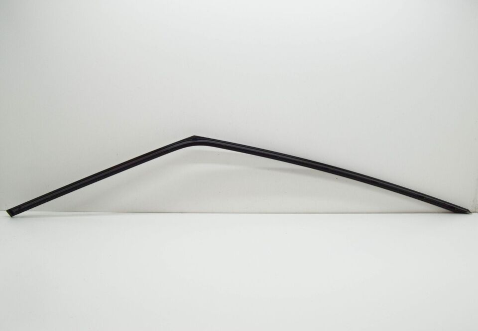 LR043749 - ÖN KAPI ÜST FİTİLİ SOL (RRS 2015) - Land Rover