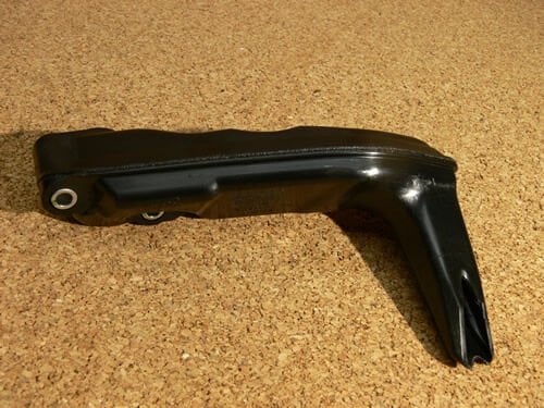 LR049184 - YAĞ POMPA GİRİŞ BORU (2.0L/DİSC.SPORT/EVOQUE/FRELL.2) - Land Rover