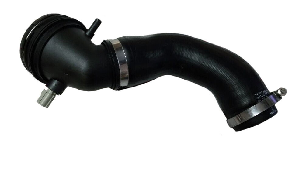 LR022663 - TURBO HORTUMU ÜST 4.4L V8(VOGUE) - Land Rover