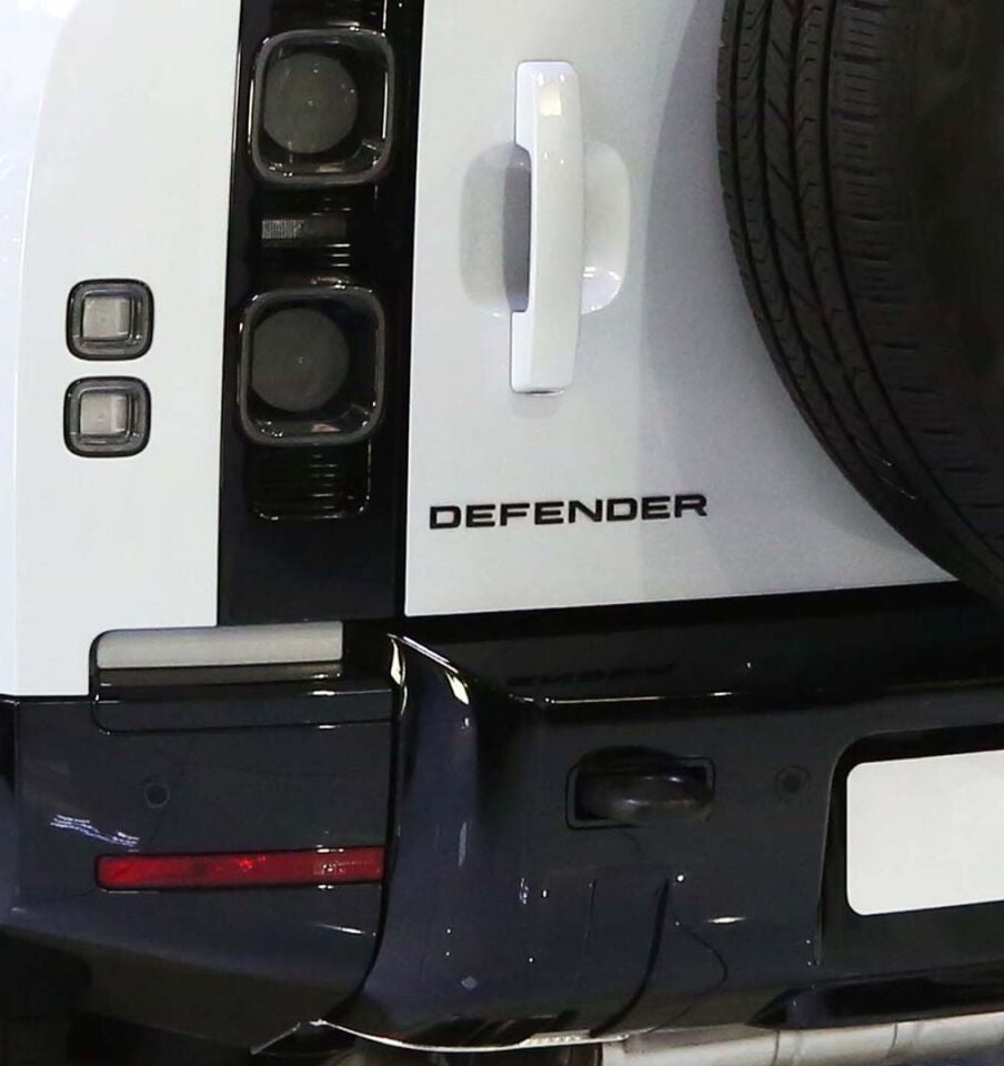 LR130736G - DEFENDER YAZISI ARKA | SİYAH (NEW DEF.) - Eurospare