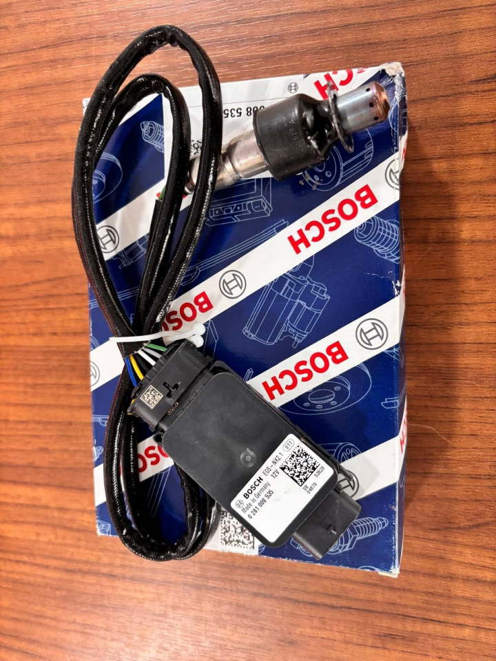 LR112139G - NOX SENSÖRÜ ARKA (4.4L VOGUE) - Bosch