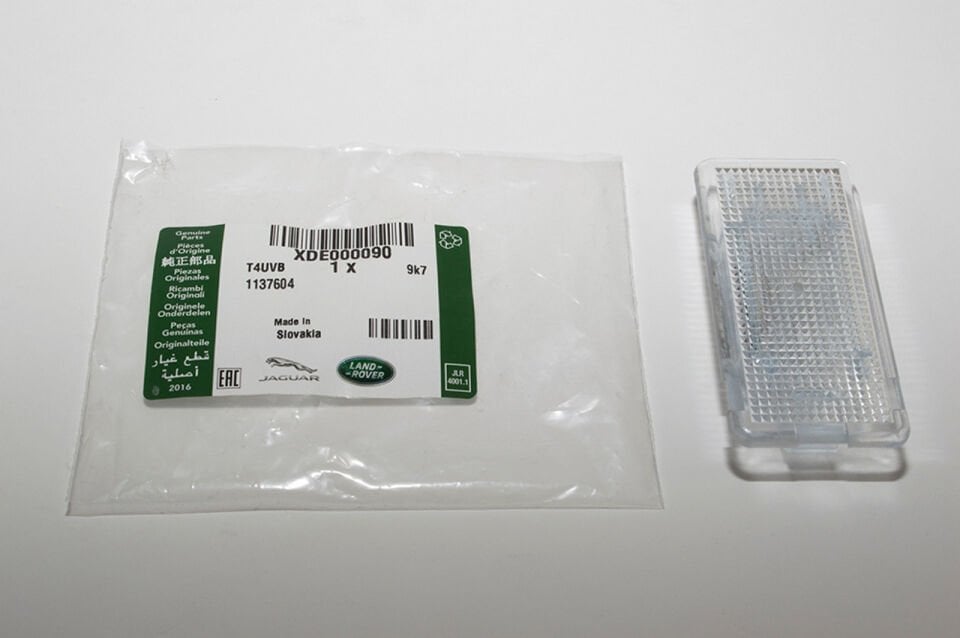 XDE000090 - ARKA BAGAJ İÇ LAMBASI (3.0/3.6) - Land Rover