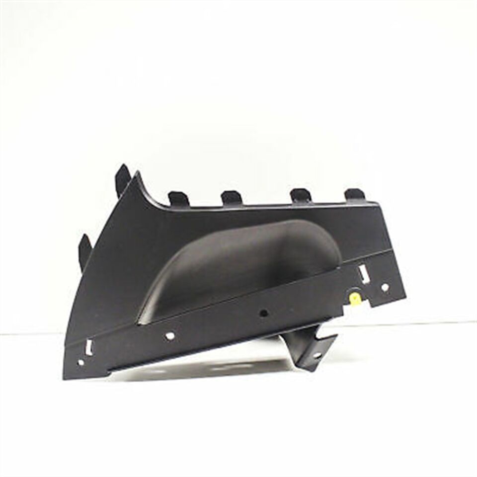 LR095012G - ÖN TAMPON ALT BRAKETİ SAĞ (VELAR) - Kyburg