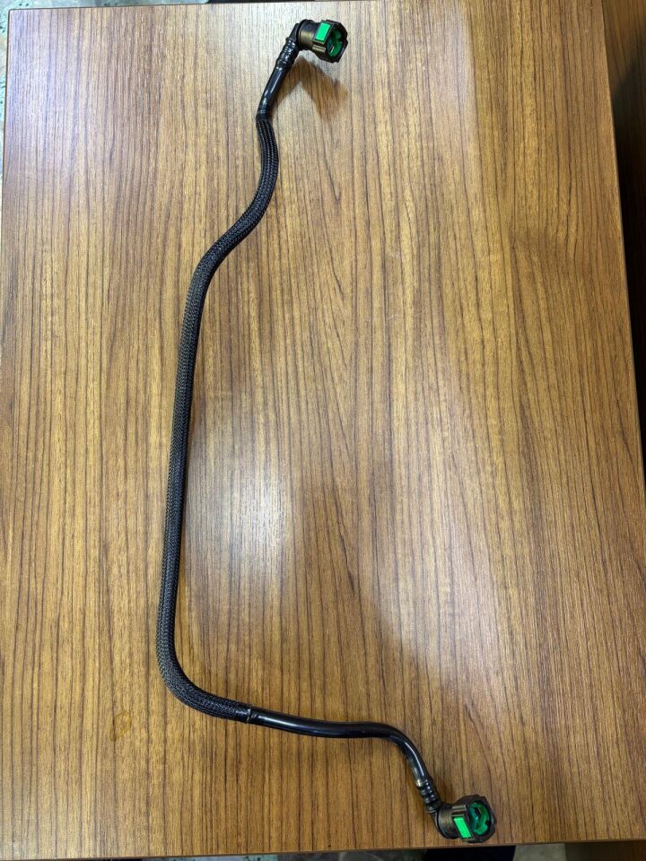 LR062093G - YAKIT SOĞUTUCU HORTUMU (3.0/SPORT) - LIMA SPARE