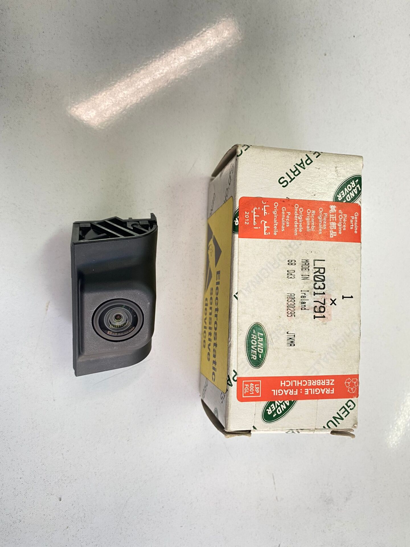 LR031791 - ARKA KAMERA/SABİT (3.0/SPORT) - Land Rover