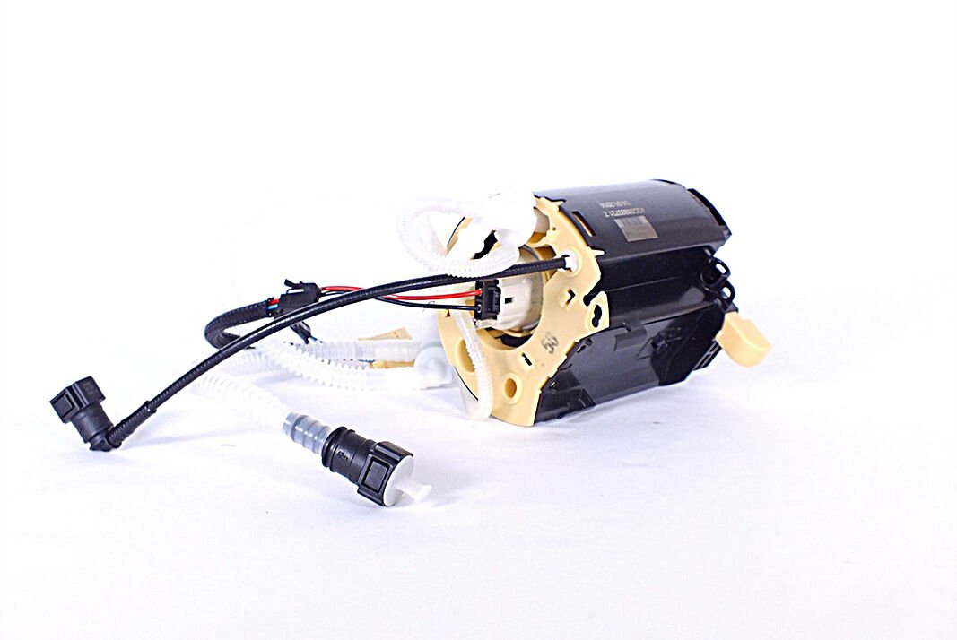 LR042717O - YAKIT POMPASI (3.0/SPORT/NWD4) - Land Rover