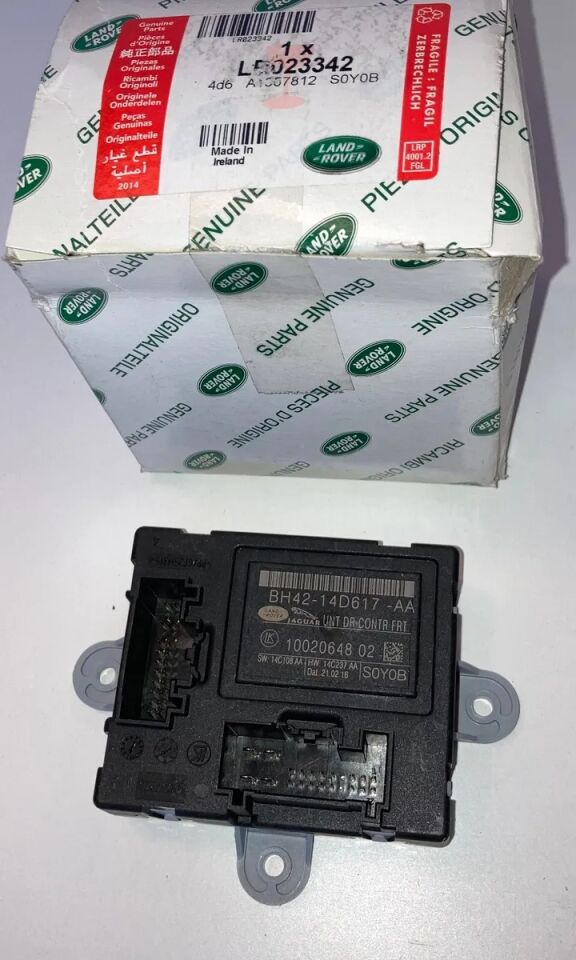 LR023342 - ÖN KAPI BEYNİ SAĞ (2.2/2.7/3.0) - Land Rover