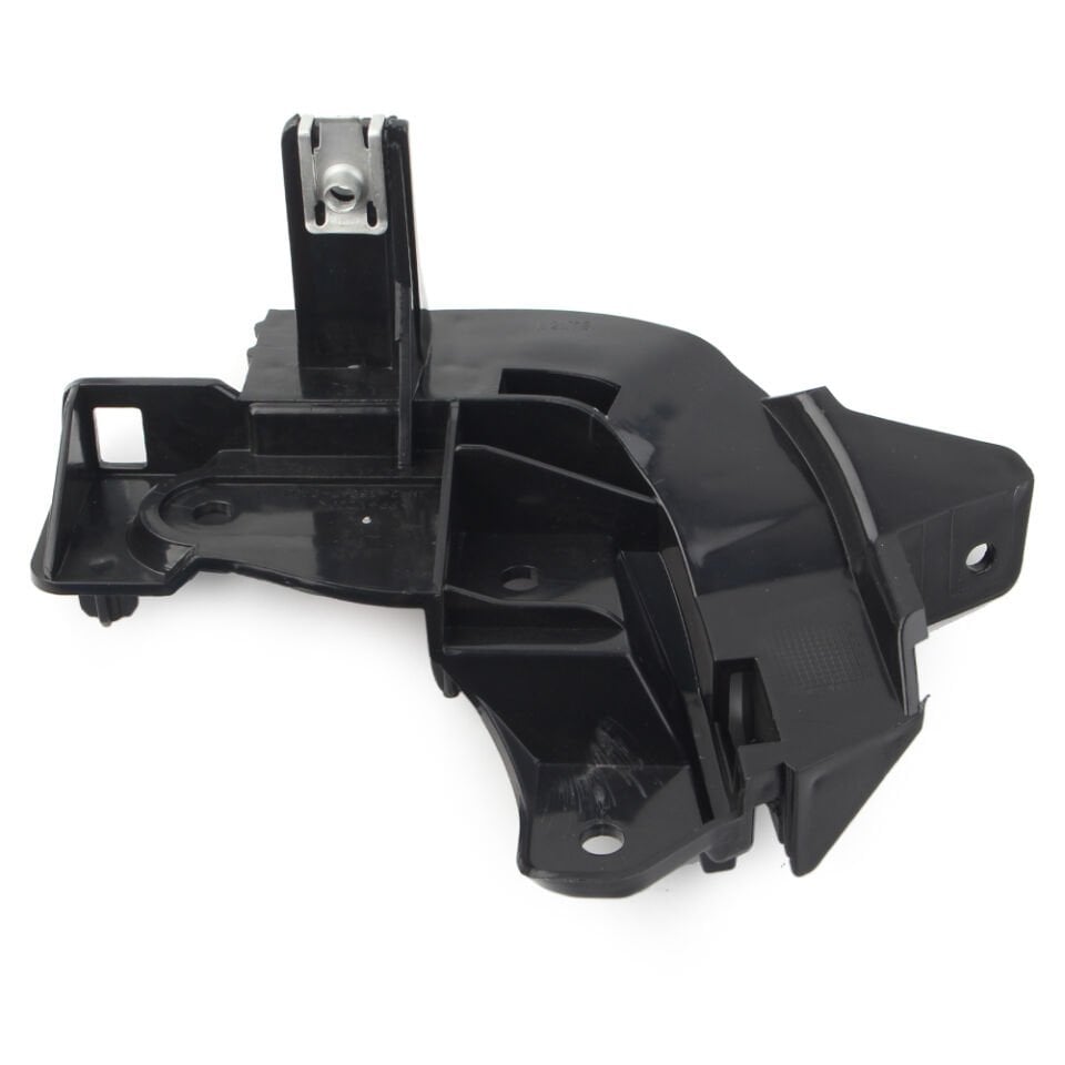 LR011577G - ÖN TAMPON BRAKETİ SOL 3.6 (VOGUE) - Kyburg