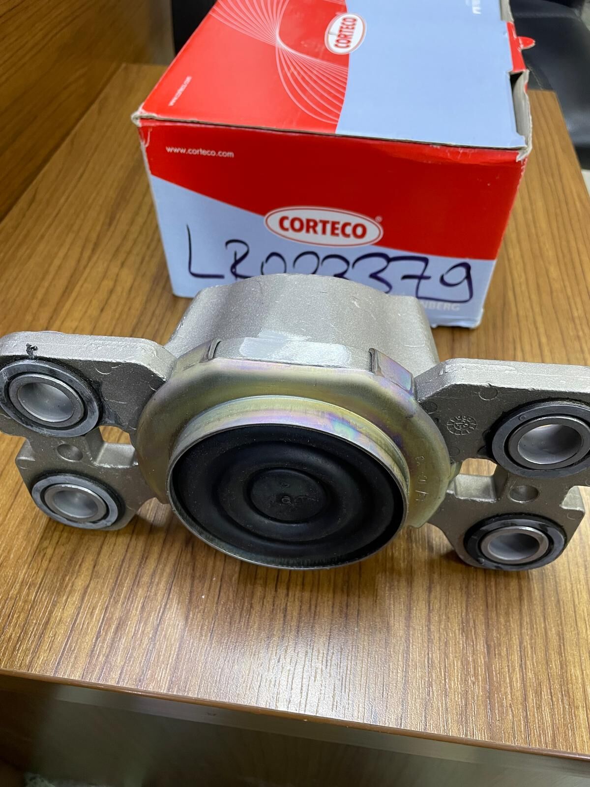 LR023379G - ŞANZIMAN TAKOZU (2.2) - Corteco