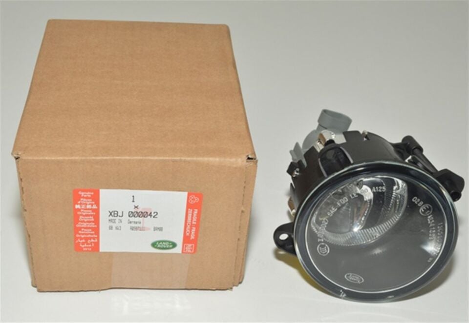 XBJ000042 - ÖN SİS FARI SAĞ (3.0/4.4) - Land Rover
