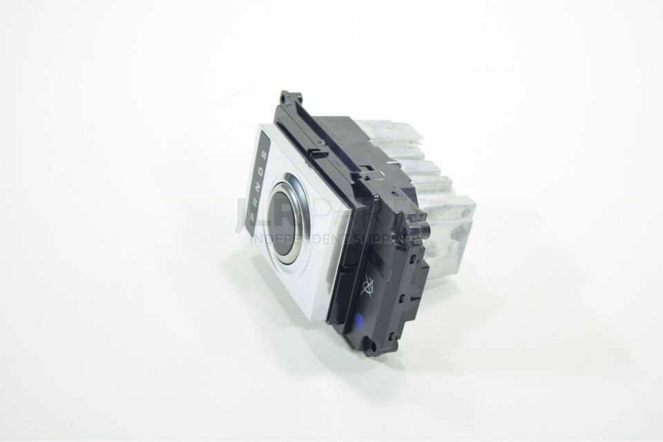 LR033666 - VİTES MODÜLÜ (5.0L/VOGUE) - Land Rover