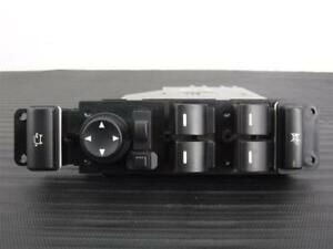 YUD000292PVA - CAM DÜĞME PANELİ SOL (3.0/4.4) - Land Rover