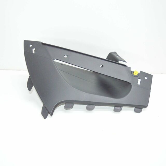 LR095013G - ÖN TAMPON ALT BRAKETİ SOL (VELAR) - Kyburg