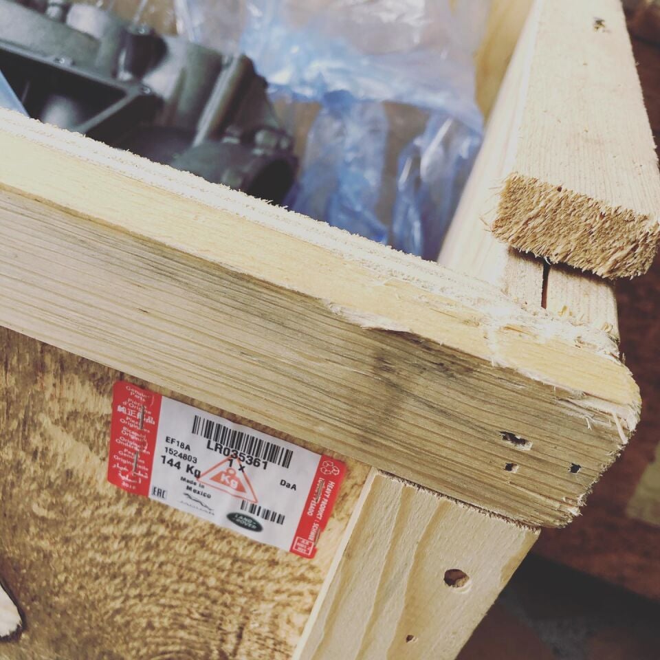 LR035361 - MOTOR/YARIM BLOK (4.4L V8 DZL./VOGUE/SPORT) - Land Rover