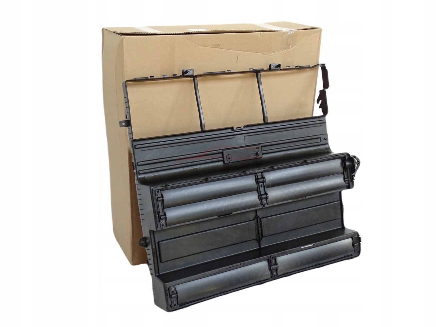 LR173782 - ÖN DEFLEKTÖR (NEW VOGUE 22>) - Land Rover