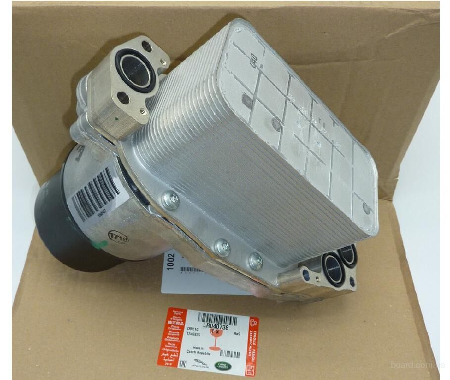 LR040738 - MOTOR YAĞ SOĞUTUCUSU 3.0L DZL. (DİSC.4/SPORT) - Land Rover