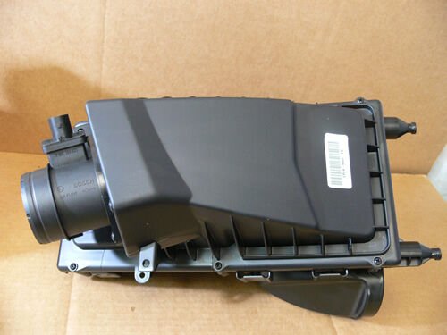 LR095791 - HAVA FİLT KUTUSU SOL(RRS/ 3.0L V6) - Land Rover