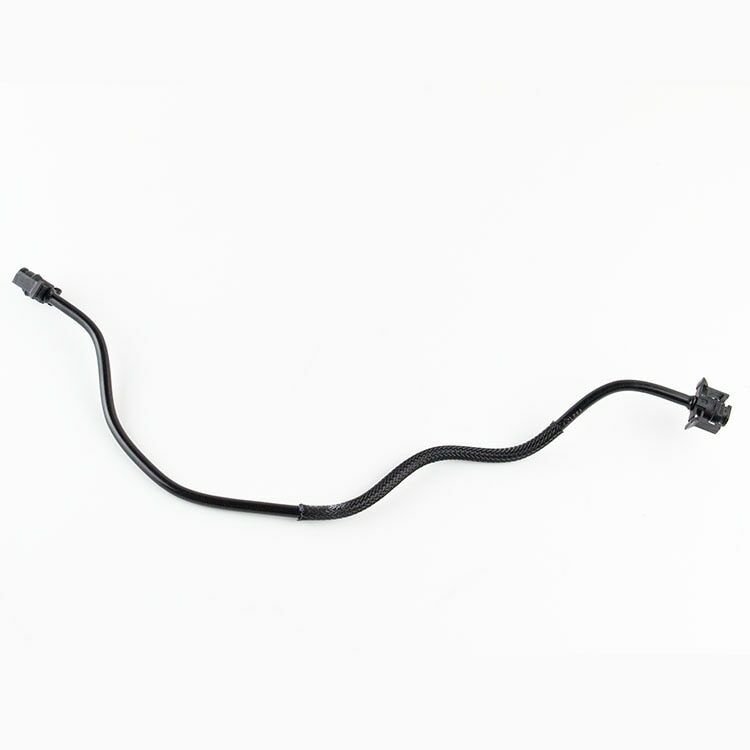LR024251 - GENLEŞME TANK HORTUMU 2.0L (EVOQUE) - Land Rover