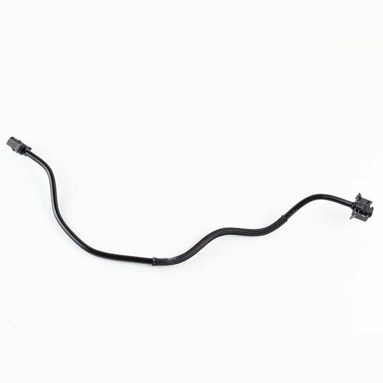 LR024251 - GENLEŞME TANK HORTUMU 2.0L (EVOQUE) - Land Rover