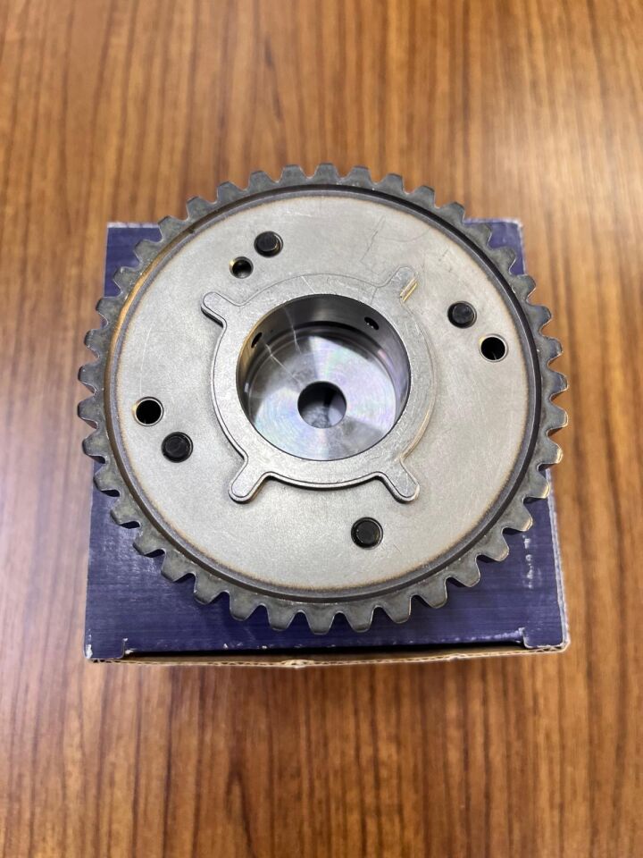 LR095897R - EGZANTRİK DİŞLİ EMME (2.0L/EVOQUE/RRS/VOGUE) - Hepu