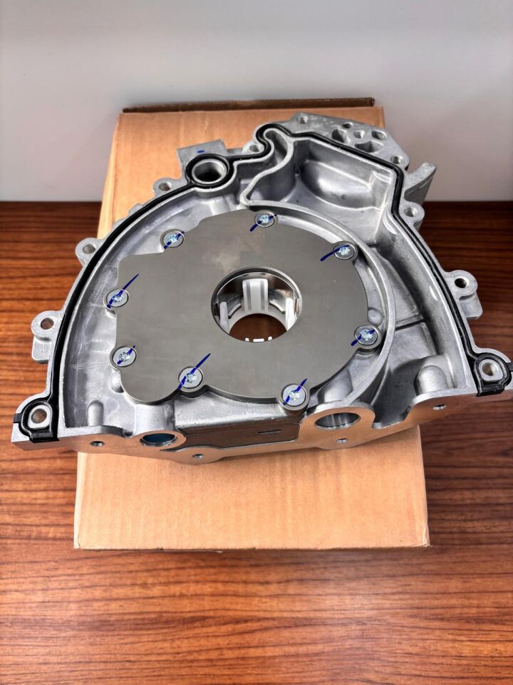 LR123716 - YAĞ POMPASI (FA/2.7/3.0/3.0L V6) - Fomoco