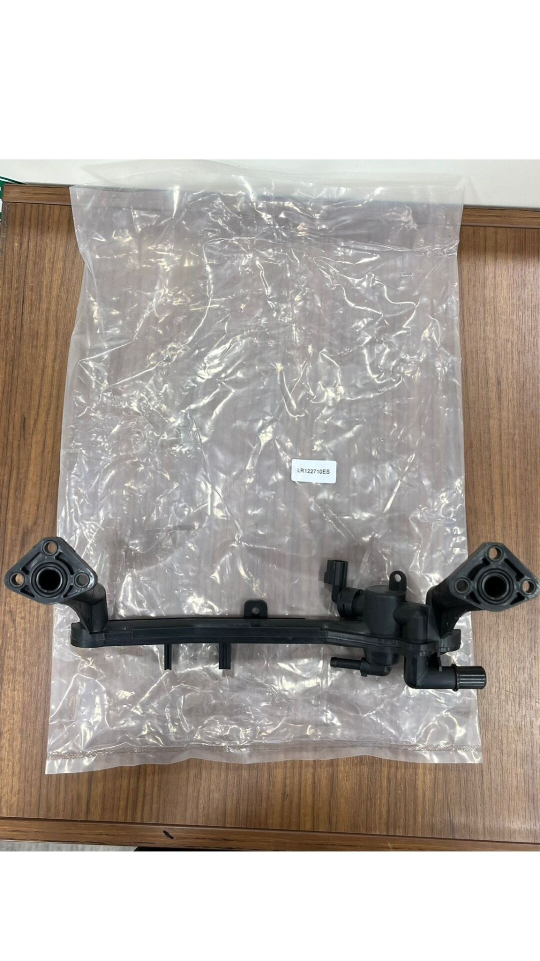 LR122710G - KALORİFER ISITICI BORUSU (3.0L/DİSCO-5/VELAR/RRS) - Eurospare