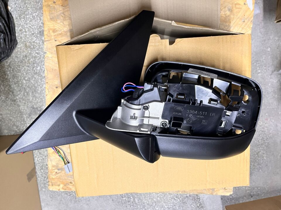 LR043685 - DIŞ AYNA SOL AA 3.6 DZL. (VOGUE) - Land Rover