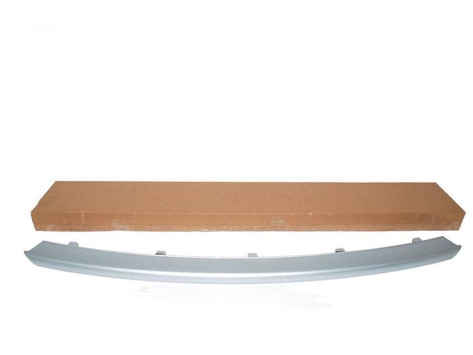 LR024324 - ÖN TAMPON ALT ÇITASI (3.6) - Land Rover