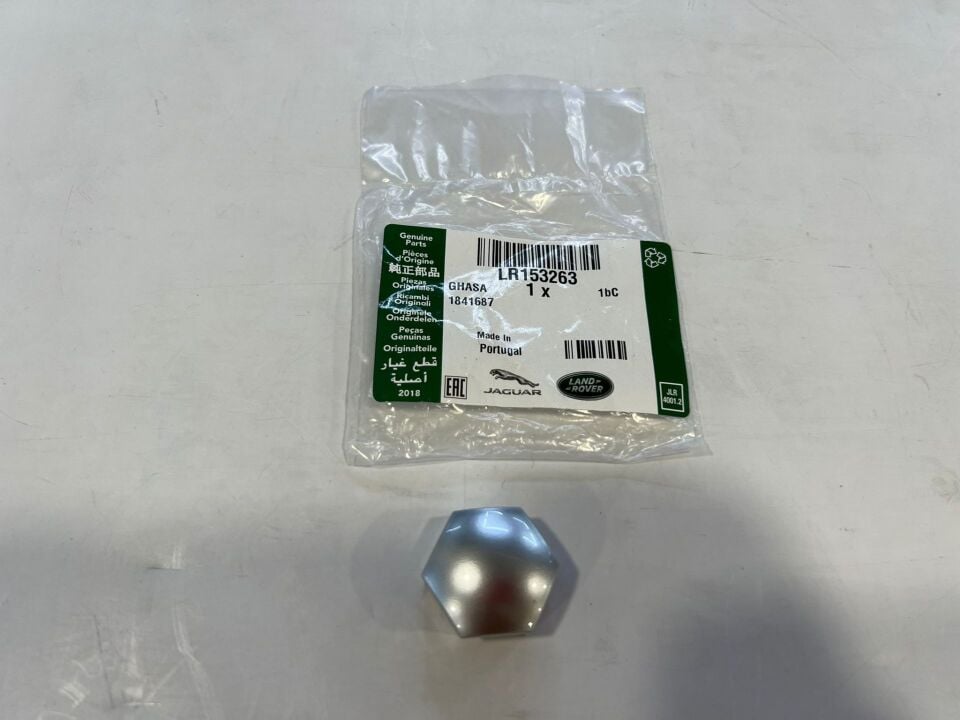 LR153263 - BİJON SOMUN KAPAĞI GÜMÜŞ (NEW VOGUE 22>) - Land Rover