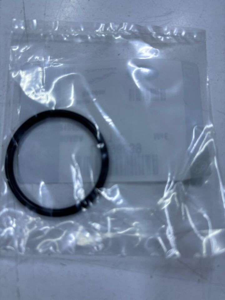 LR096839 - TERMOSTAT HORTUM O-RING 2.0 DZL.(NEW EVOQUE/DİCO-SPORT) - Land Rover