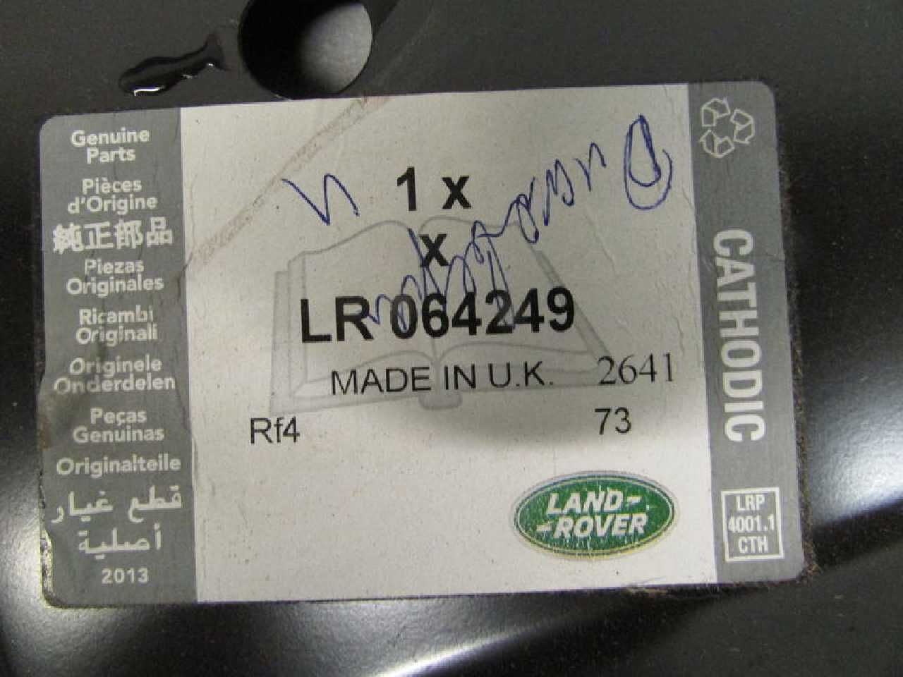 LR064249 - YAN GÖVDE PANELİ SAĞ(NWD4) - Land Rover
