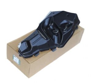 LR044027 - EAS KOMPRESÖR ÜST KAPAK(NWD3) - Land Rover