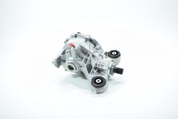 LR070150 - ARKA DİFERANSİYEL (3.0 V6/4.4L V8/RRS/VOGUE) - Land Rover
