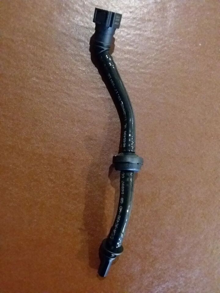 LR048196 - VAKUM HORTUMU (3.0L/V6/SPORT) - Land Rover