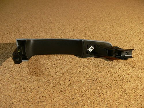 LR061201 - ÖN/ARKA KAPI KOLU (EVOQUE/DİSC.SPORT/DİSC.S5) - Land Rover