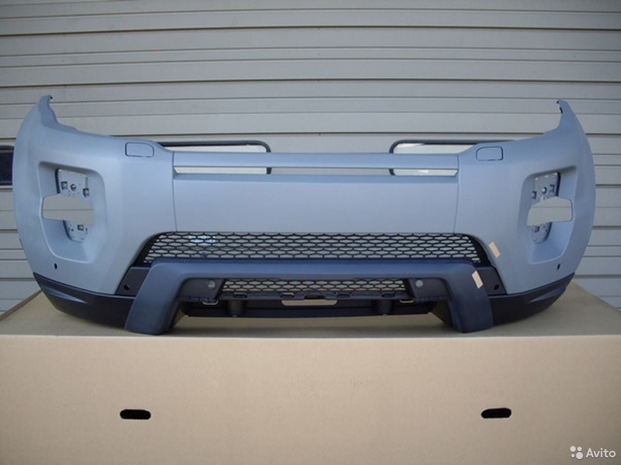 LR048544 - ÖN TAMPON CH/DH (EVOQUE) - Land Rover