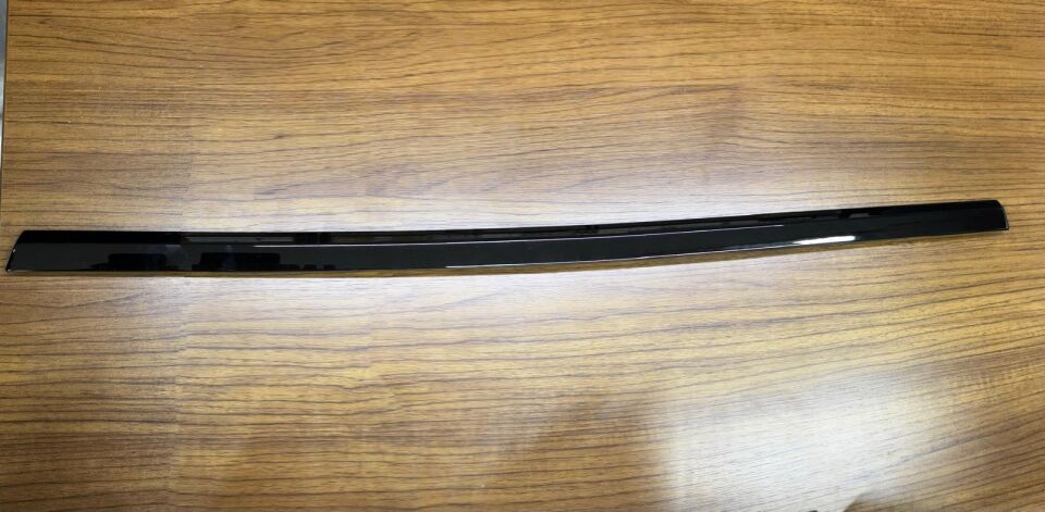 LR076057 - ARKA KAPI CAM ÇITA SAĞ (3.0L V6) - Land Rover