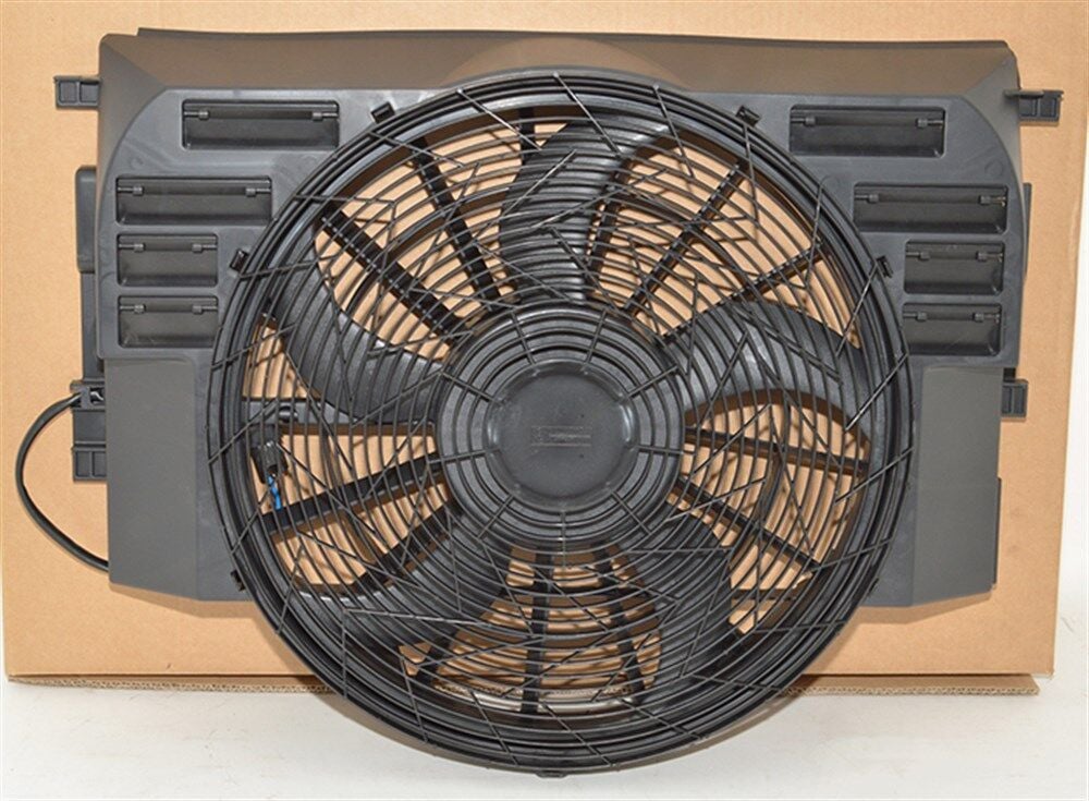 PGK000110G - FAN KOMPLE 3.0 TD6 (VOGUE) - Behr