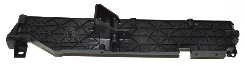 LR016182 - RADYATÖR YAN BRAKET SAĞ (3.0/NWD4) - Land Rover